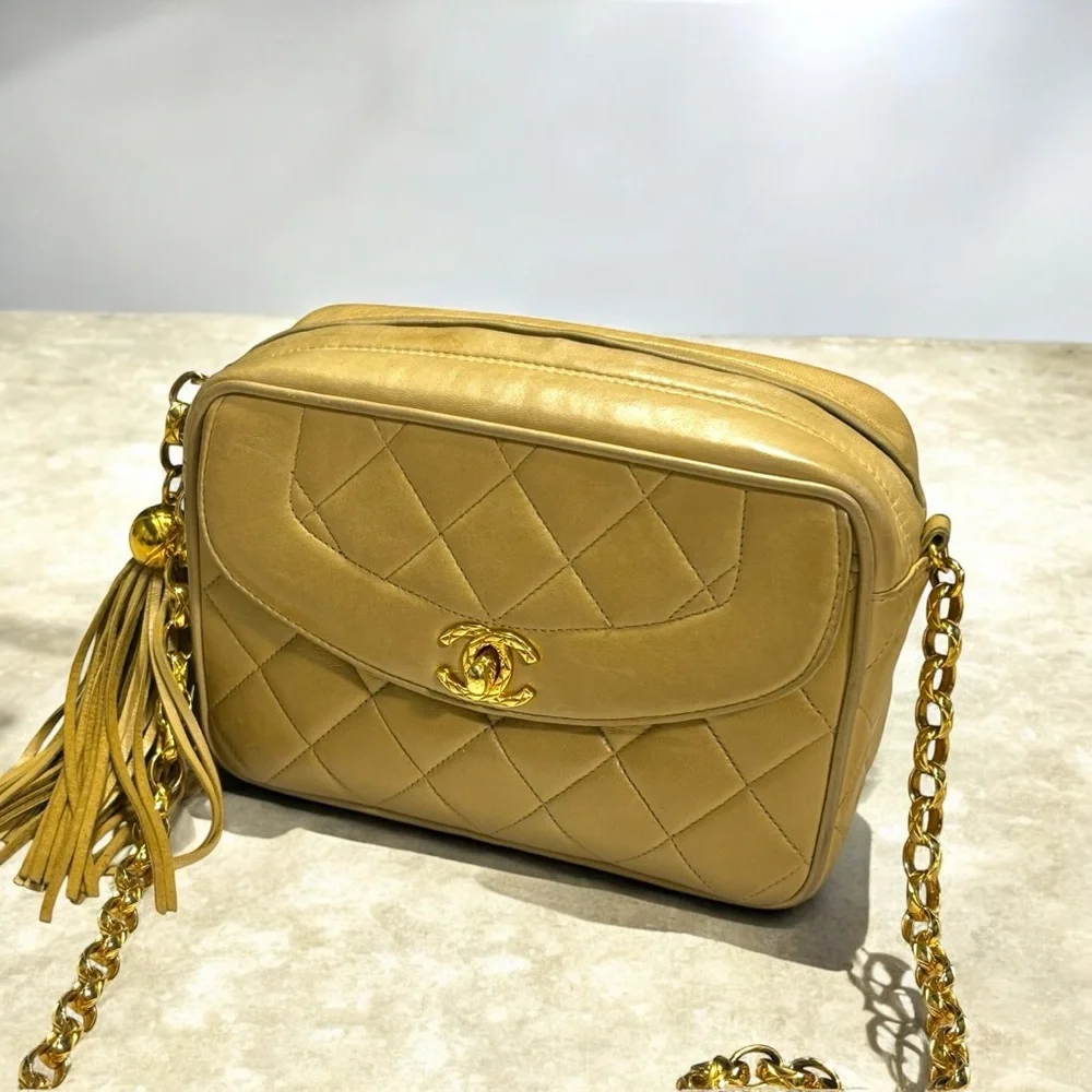 1991'-94' Vintage CHANEL Bijoux Tassel Bag